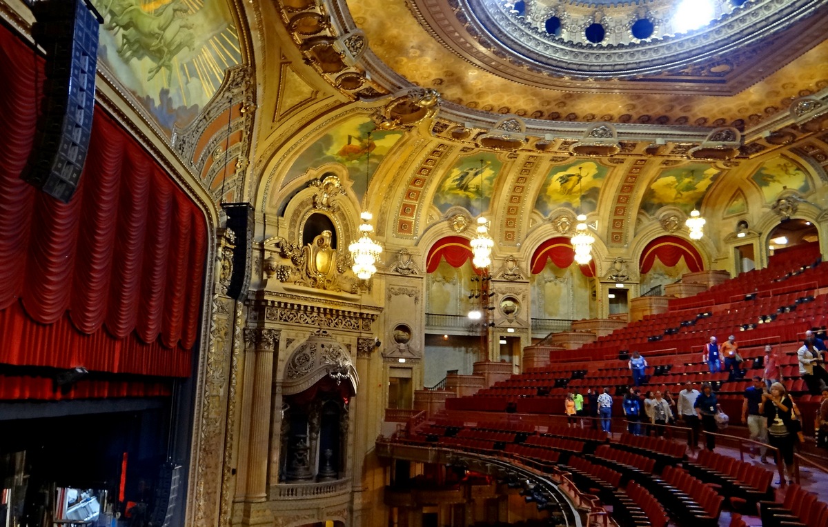 Chicago's Movie Palace