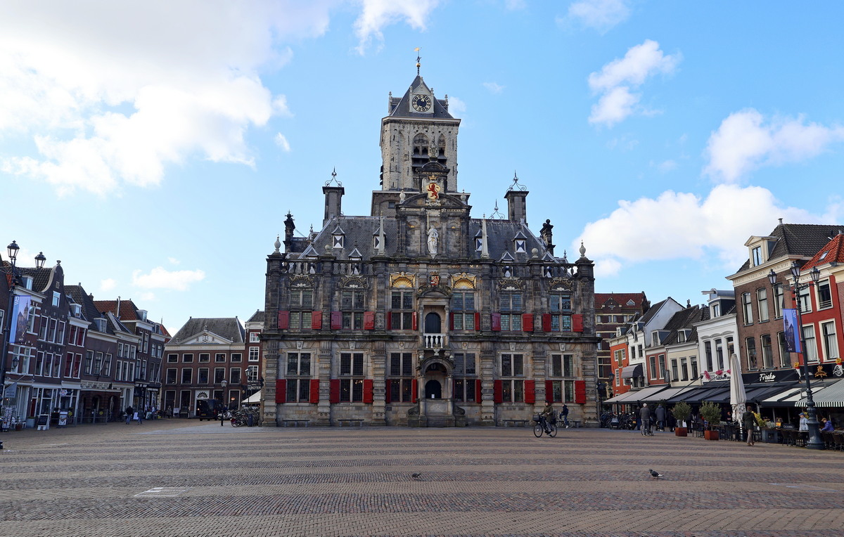 Wandering Delft