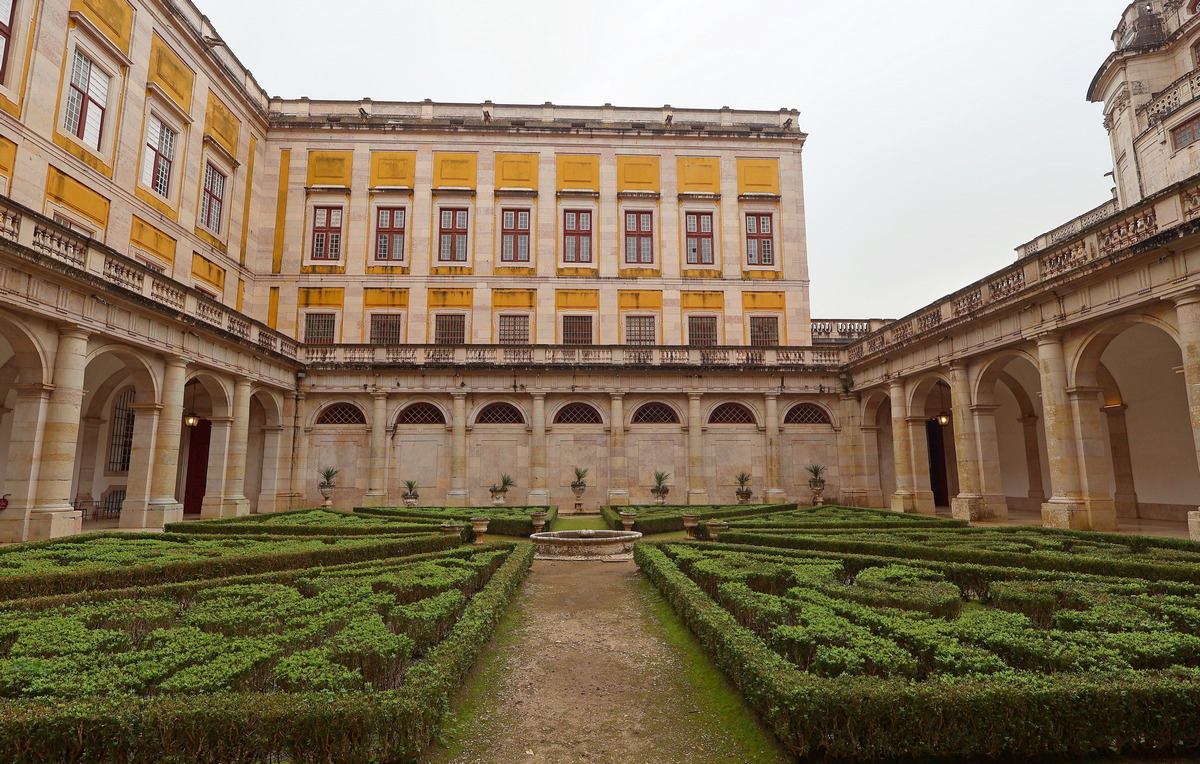 Portugal: Palace of Mafra